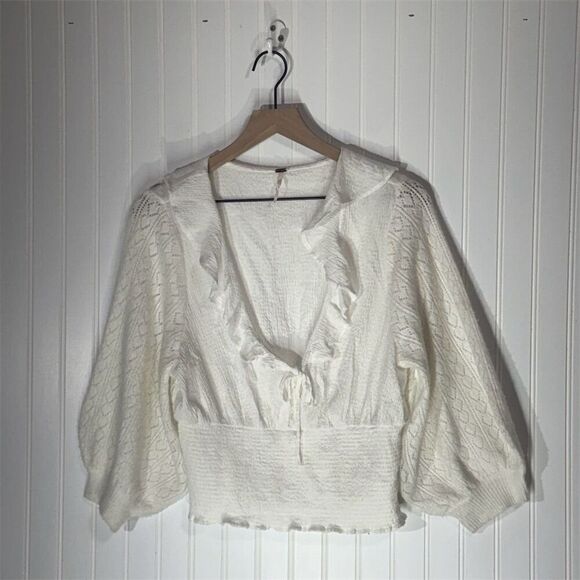 Free People Cream Ruffle Tie Blouse L Balloon Sleeve Boho Cottagecore Lace Knit - Picture 1 of 9